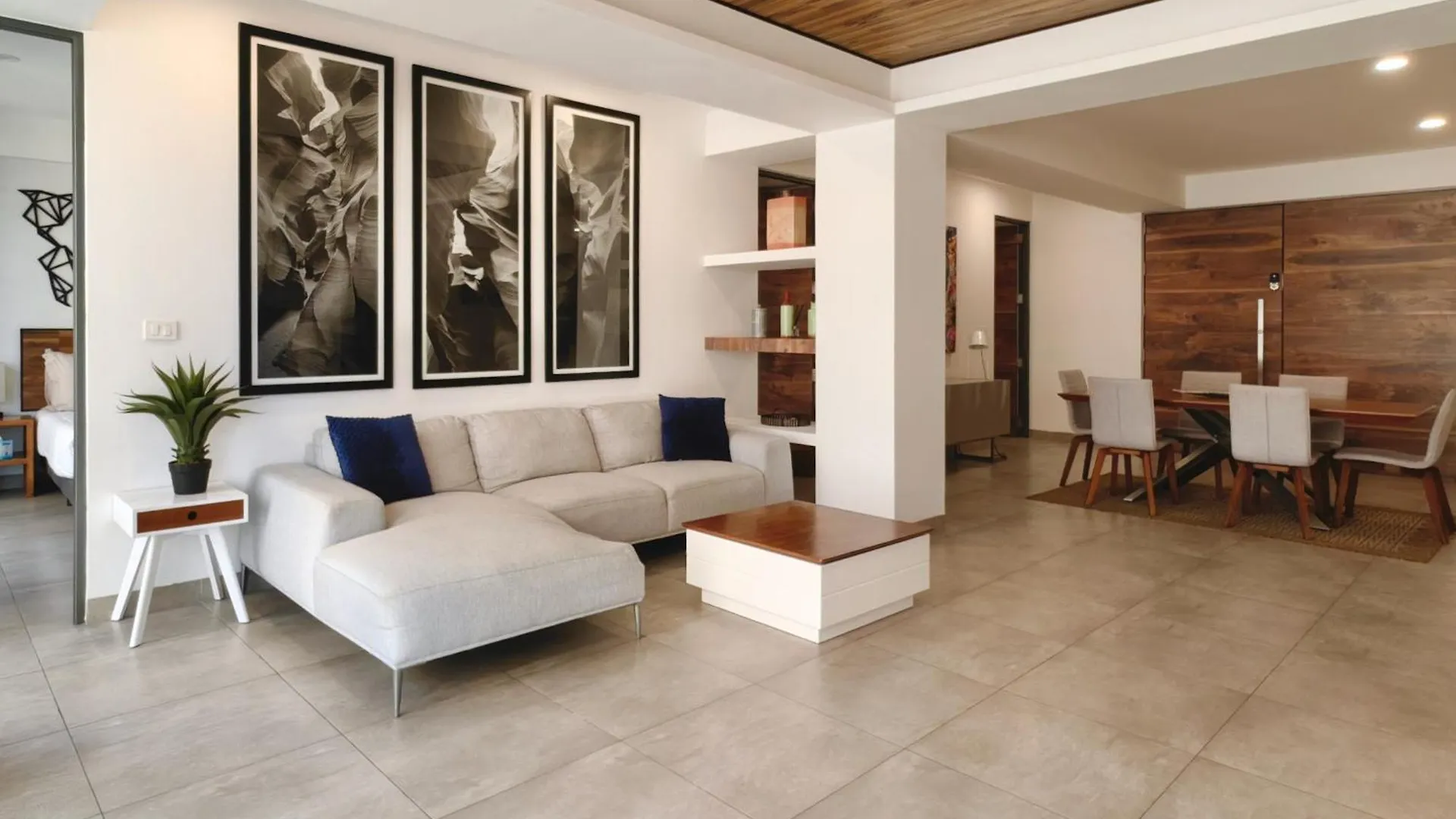 Icono Playa By Booking Guys Playa del Carmen
