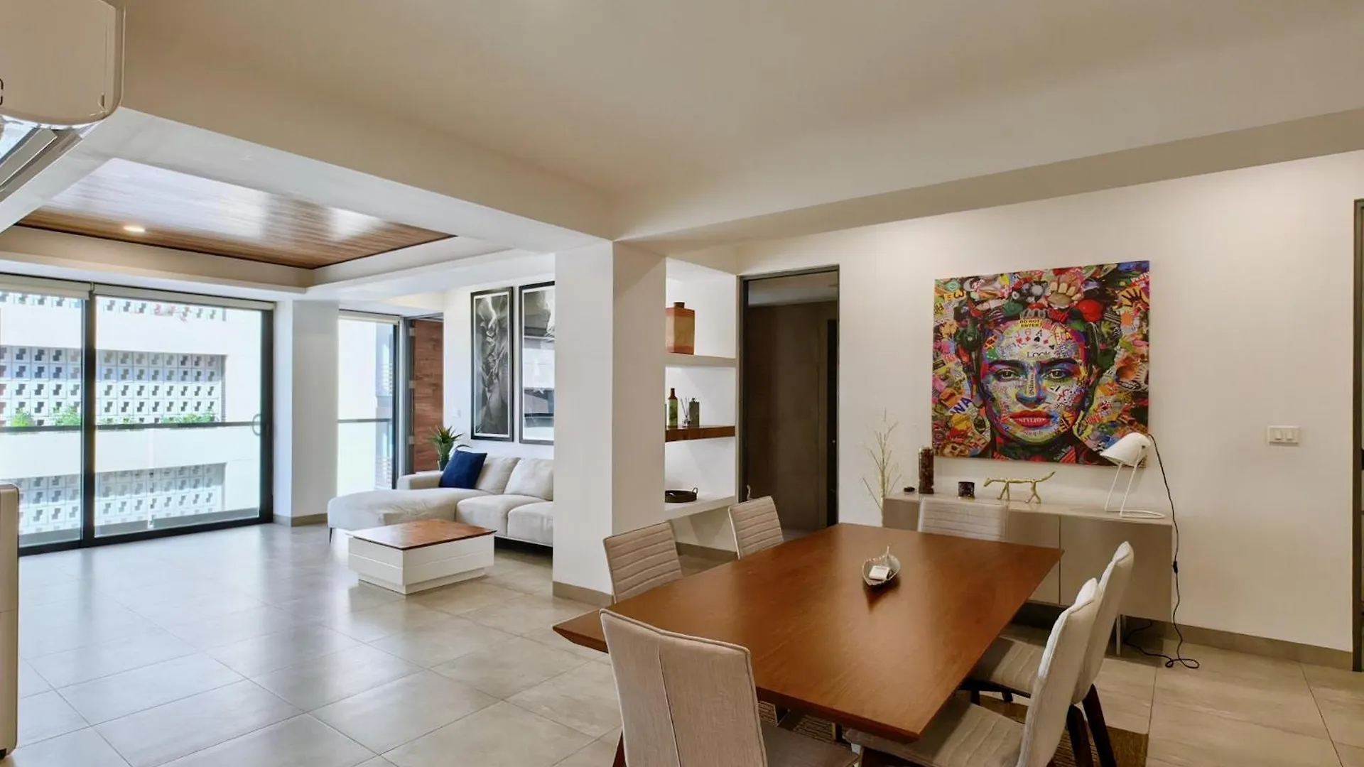 Icono Playa By Booking Guys Playa del Carmen Mexico